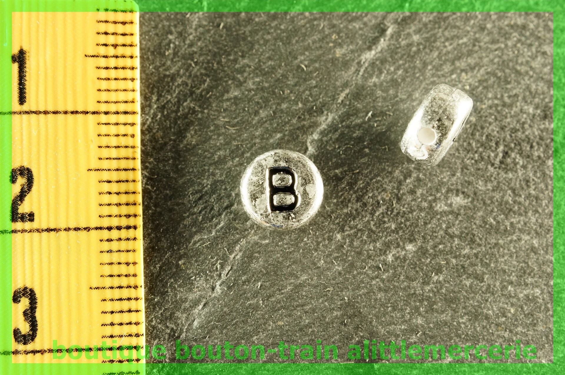 perle lettre B plastique ronde alphabet noir et argent perle lettre B plastique ronde ronde ronde alphabet noir et argent 748a55
