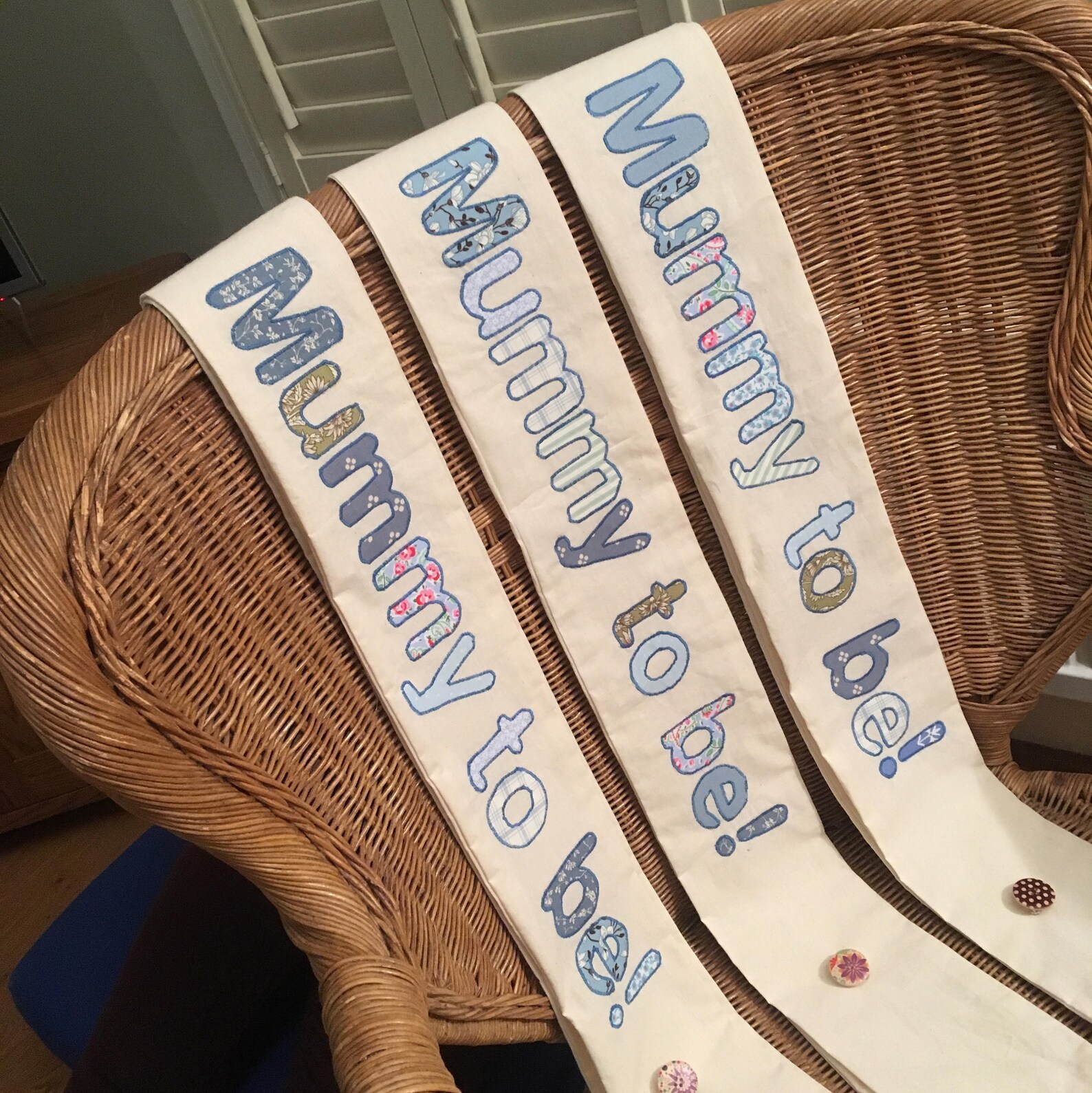 Baby shower gift mummy/ mum to be sash personalised sash Etsy