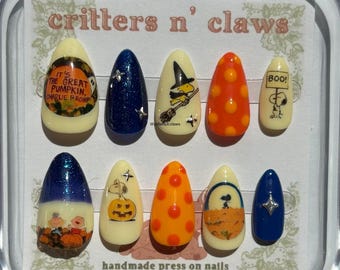 Snoopy Halloween Press-On Nails | Pumpkin, Short Almond