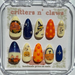 The Great Pumpkin press-on nails | Snoopy | The Peanuts | Charlie Brown | Halloween | Autumn | Fall | Spooky | Nostalgic | October | Cozy