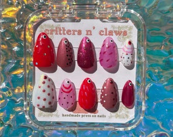 Color Changing Fishing Lure Press-On Nails: Kitschy Fish Nail Art