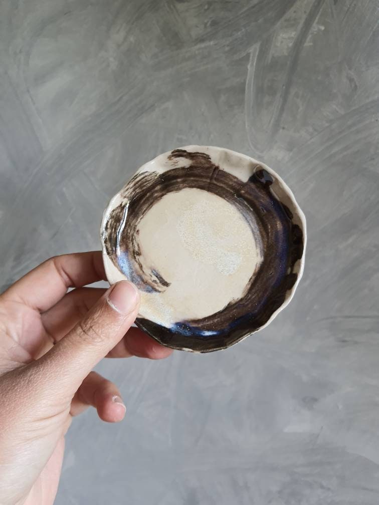 Coupelle Poterie Artisanale Noir et Blanc Céramique Grès Minimaliste Abstrait