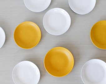 Yellow White Speckled Ceramic Dish - Handmade Modern Pottery - Appetizer/Salad/Side/Dessert Plate - Jewelry Ring Dish -Planter Drainage Tray