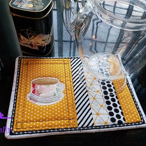 ITH Tea coaster/Mug Rug machine embroidery design