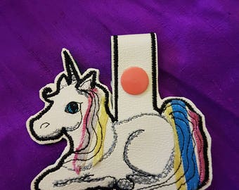 ITH Unicorn Key Fob machine embroidery design