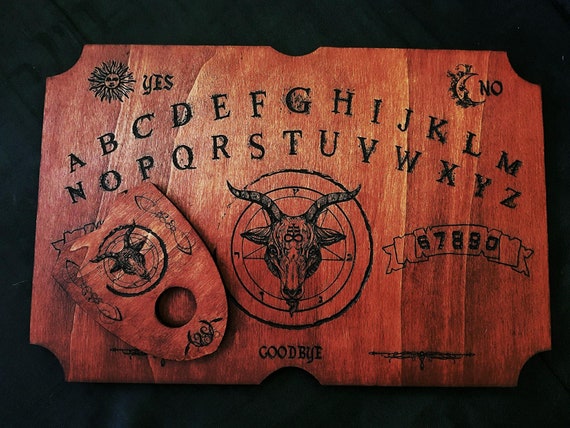 【中古】ウィジャボード OUIJA BOARD (⚠️注意⚠️) 中古】ウィジャボード OUIJA BOARD (⚠️注意⚠️) - メルカリ