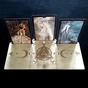 Tarot, Oracle, Ésotérisme, Plateau Divinatoire, Stand Cartes Divinatoires, Plateau pour tirages de cartes Tarots et Oracles