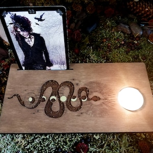 Esoterik, Tarot und Orakel stehen für Wahrsagungskarten