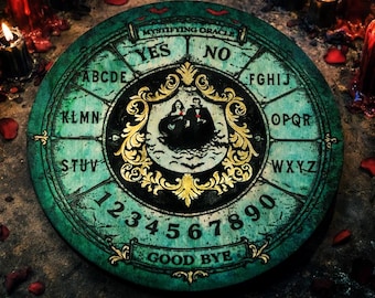 Engraved Wooden Mystical Vampire Ouija Board – Gothic Spiritual Decoration – Vintage Divination Oracle – Handcrafted Esoteric Object.