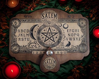 Esotericism - Ouija Board Engraved Salem 1692 - Esotericism, Spiritism and Vintage Mysticism, Magic object for Spiritism session or Decoration.