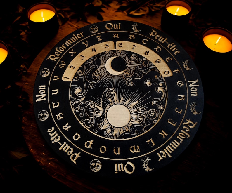 Wahadło, Wahadło ezoteryczne, Przedmiot wróżbiarski, Jasnowidzenie, Ezoteryzm, Sztuka wróżbiarska, Ouija, Tablica spirytystyczna, Tablica Ouija zdjęcie 1