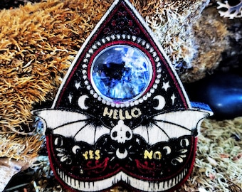 Esotericism and Divinatory Arts with this drop and ouija pointer, Esoteric tool for spiritualism sessions & Gothic Decoration.