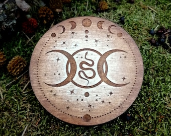 Esotericism, Lilith, Moon, Wicca, Magic, Esoteric Altar, Occult, wiccan, witch, ritual magic circle