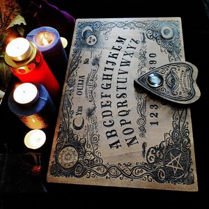 Vintage and Authentic Ouija Board, Wood Engraving with its Pointer and Glass Eye. Spiritism, Cabinet of Curiosities, Esotericism image 3