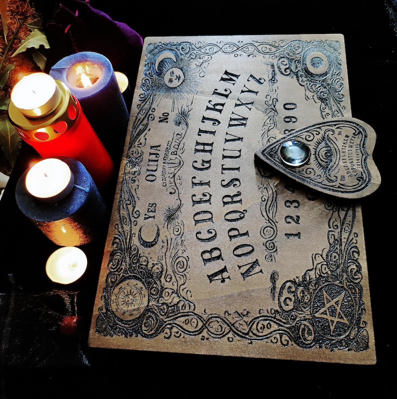 Vintage and Authentic Ouija Board, Wood Engraving with its Pointer and Glass Eye. Spiritism, Cabinet of Curiosities, Esotericism image 3
