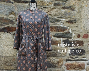 Vintage 1970's Lounge Wear, Vintage Dressing Gown, Size: Medium, Paisley Design, Made in France, Handmade
