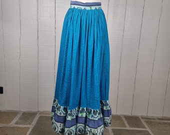 Jupe longue bleue, jupe longue vintage des années 1970, jupe pleine longueur, jupe plissée, jupe bohème, jupe bleue vintage, jupe fantaisie