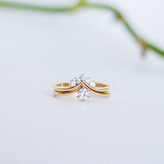 Diamond and 14k Gold Vintage Wedding Set Versatil… - image 1