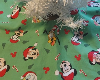 18 inch diameter Disney characters small Christmas tree skirt