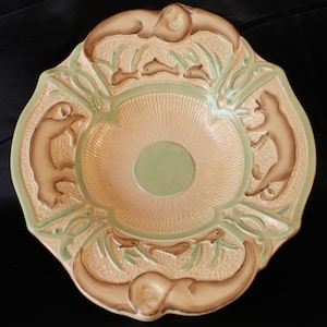 Large Burgess & Leigh Burleigh Ware Relief Moulded Footed Serving Bowl, 1930&#39;s