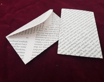 Dracula Mini Envelopes, Seed Envelopes, Gothic Wedding decor, Vampire party, Horror theme, Classy Halloween, Dracula name card, goth wedding