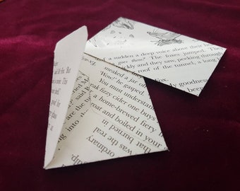 Roald Dahl page envelopes, Mini Envelopes, Seed Envelopes, Quirky place cards, Book wedding, Literature notelets, Recycled tags, name cards