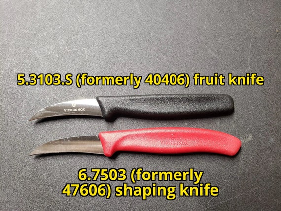 A Knife made of banknotes, most likely the sharpest banknote knife