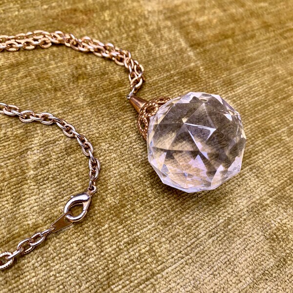 1980s Prism Crystal Ball Vintage Gold Tone Pendant Necklace