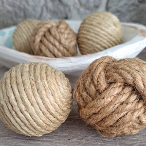 Monkey fist,nautical knot,beach decor,beach wedding,nautical decor,beach decor,coastal wedding,jute,hemp,sailor knots,boat decor,lake house