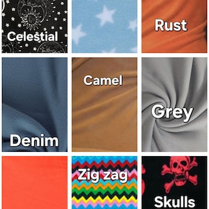 K&ouml;nnte beinhalten: Ein Raster aus neun Stoffmustern mit verschiedenen Mustern und Unifarben, beschriftet mit Celestial, Stars, Rust, Denim, Camel, Grey, Orange, Zig zag und Skulls. Die Muster umfassen Himmelsmotive, Sterne, Zickzacklinien und Totenk&ouml;pfe neben einfarbigen Stoffen.