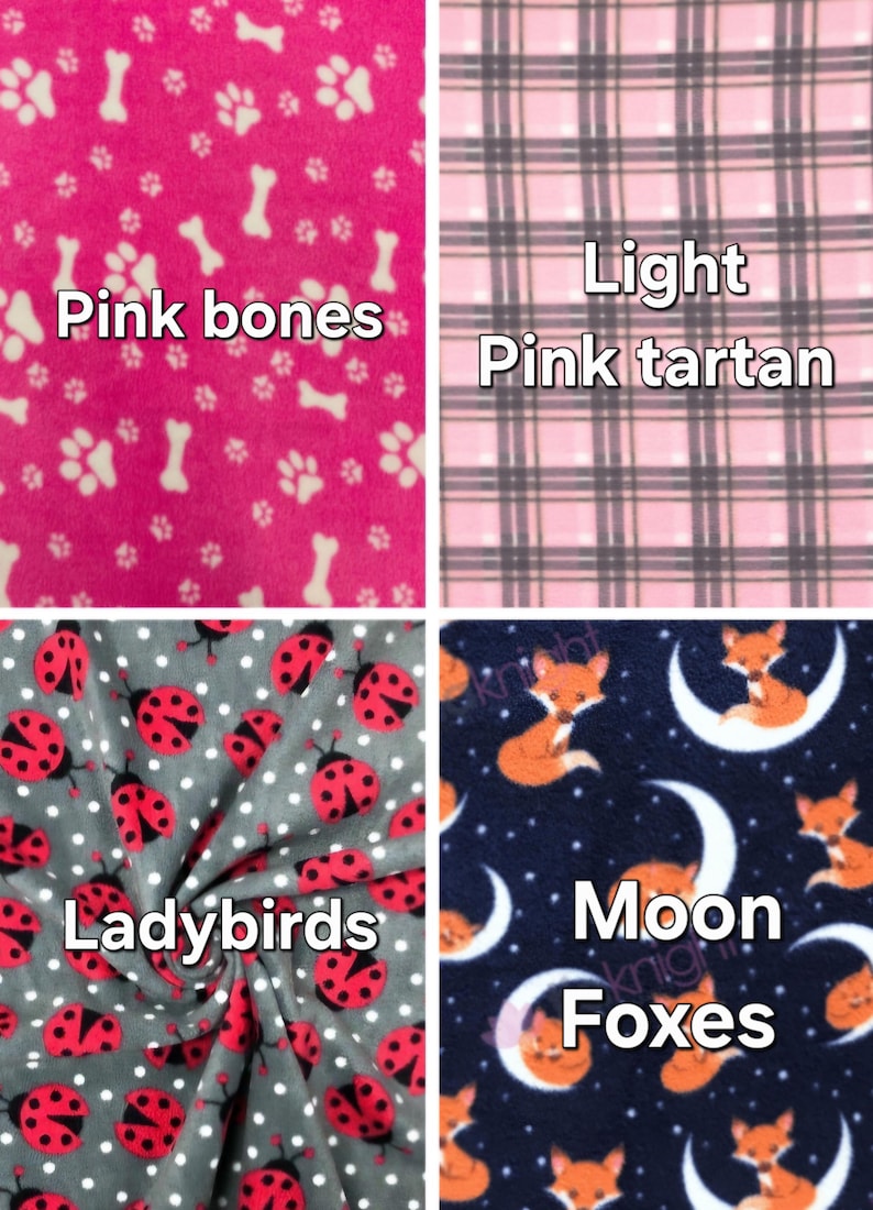 K&ouml;nnte beinhalten: Vier Stoffmuster: oben links ein kr&auml;ftiges Pink mit wei&szlig;en Knochen- und Pfotenabdr&uuml;cken, beschriftet mit Pink bones; oben rechts ein hellrosa-graues Schottenmuster, beschriftet mit Light Pink tartan; unten links Grau mit roten Marienk&auml;fern, beschriftet mit Ladybirds; unten rechts Dunkelblau mit orangefarbenen F&uuml;chsen und wei&szlig;en Monden, beschriftet mit Moon Foxes.