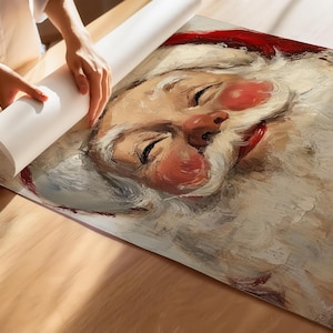 Puede incluir: Un primer plano de una pintura de Santa Claus con los ojos cerrados. La pintura est&aacute; realizada en un estilo realista con un enfoque en los detalles de su rostro, incluyendo su barba, arrugas y mejillas sonrosadas.