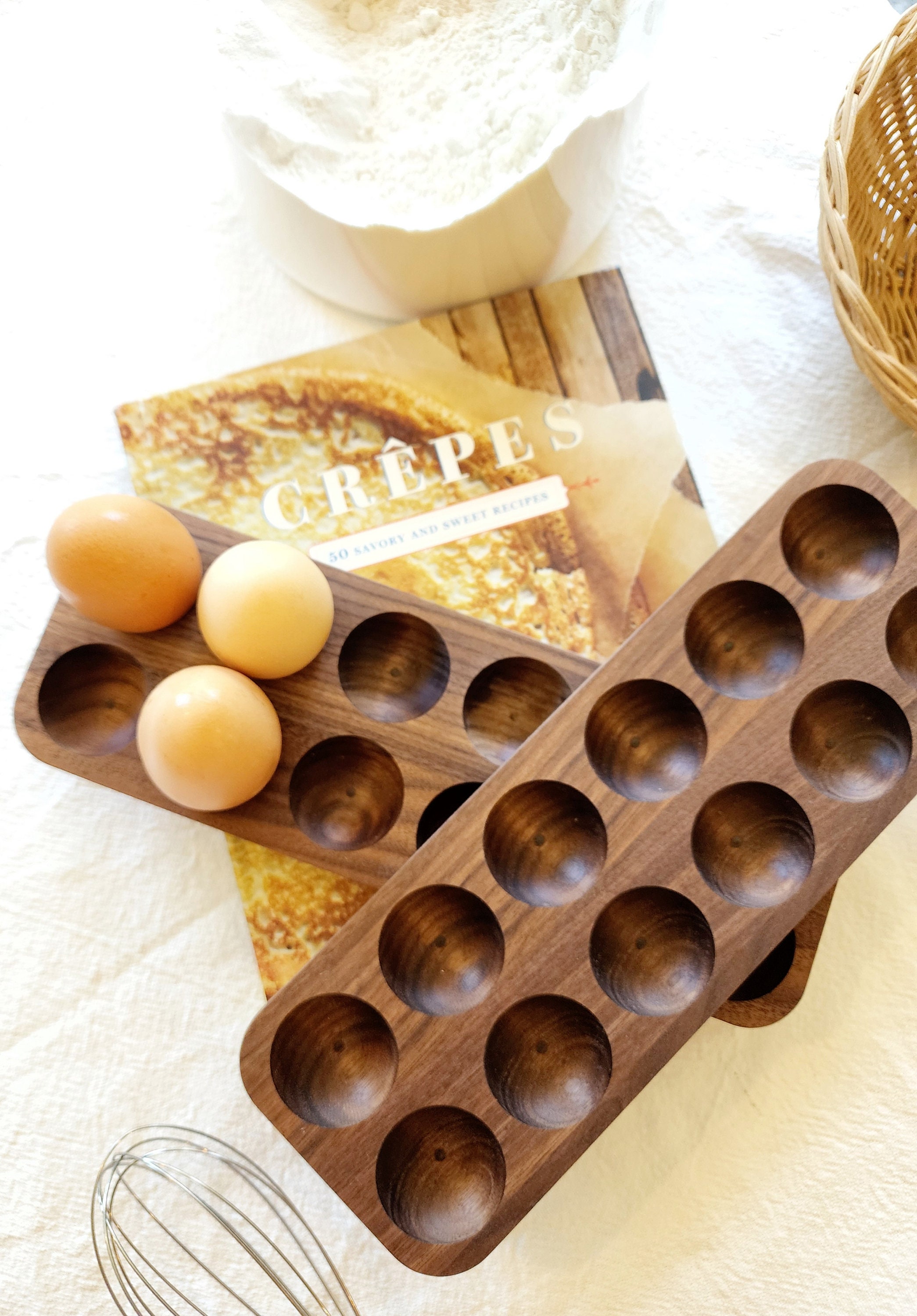 Cheers US Wooden Egg Holder - Premium Wood Egg Tray, Egg Plate