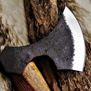 Axe High Carbon Steel with Sheath Hand-Forged Viking MAQ2575