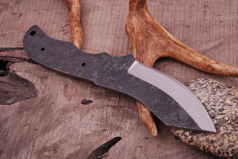 Hunting Nicker carbon Steel 1095 Knife Making Blank Blade Nicker 793EA