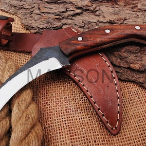 Custom Handmade Damascus steel Hunting Knife Karambit Knife Hunting Skinner Medieval Knife, Belt Knife, 1050EA