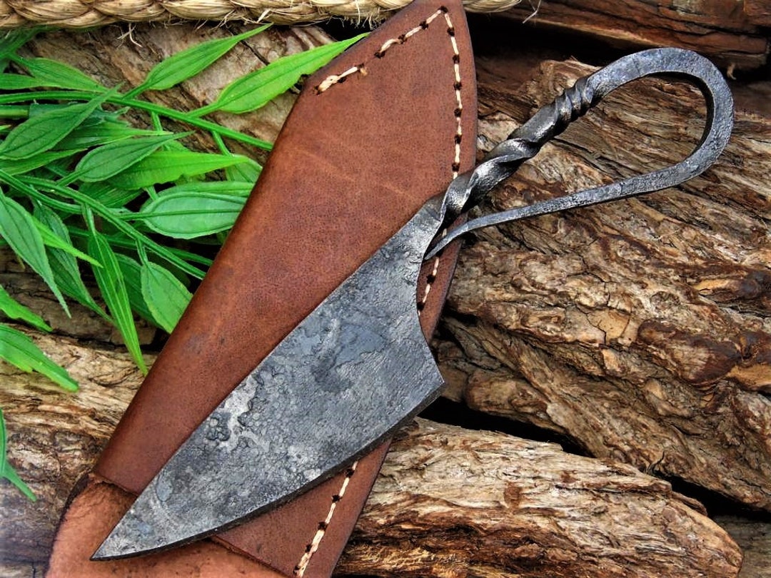Cuchillo medieval cuchillo vikingo cuchillo de cuello forjado a mano 946EA  -  España