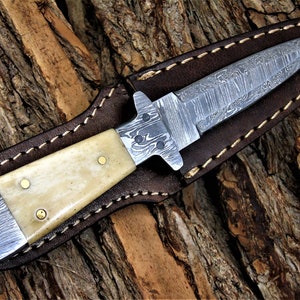 Handmade Damascus Steel Mini 6.7&quot; Neck Skinner Knife boon Handle&quot;Damascus Mini knife, very nice hand forged knife 4273B