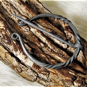 Iron brooch, Viking ring brooch, medieval garb WMK06