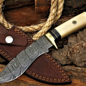 Damascus knife Damascus hunting knife Medieval knife, belt knife, hand-forged DHL Express 1 to 3 Working days MAQ4519