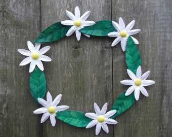 Daisy wreath made from reclaimed steel