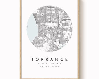 Mapa ścienna Torrance – czysty, nowoczesny design w delikatnych, błękitnych odcieniach