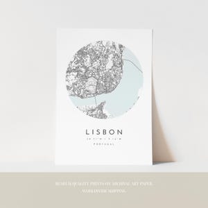 Impresión del mapa de la ciudad de Lisboa: Arte mural minimalista en azul y gris imagen 3