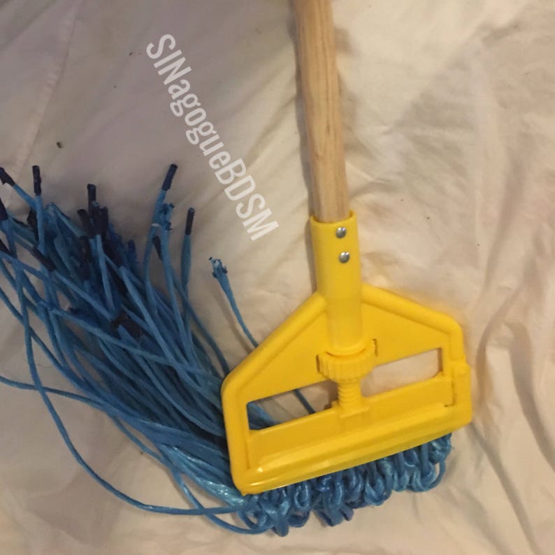 Mop Mega Flogger melted ends