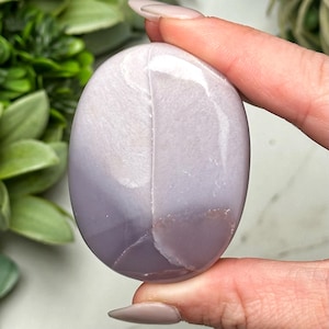 Yttrium Fluorite Palmstone - #8