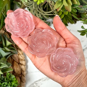 Rose Quartz Rose Flower - Heart Chakra - No. 921