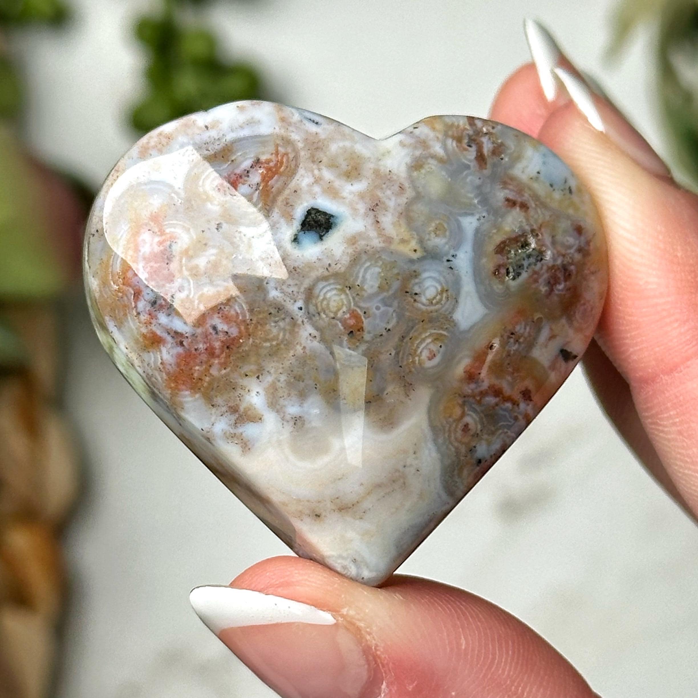 オーシャンジャスパー　ハート Amazon.co.jp: 天然石 オーシャンジャスパー ハート型 多色クォーツ