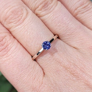Tanzanite Ring Style 2 - Throat Chakra - 925 Sterling Silver
