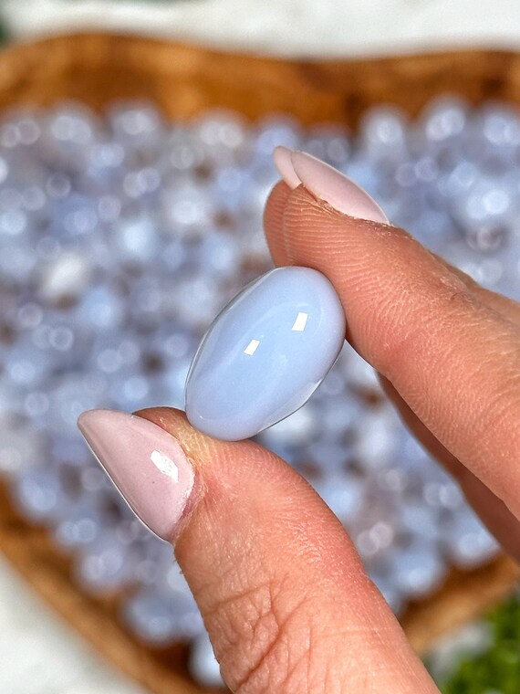 Blue Chalcedony Mini Heart | S, L | - No. 238 (polished Crystal