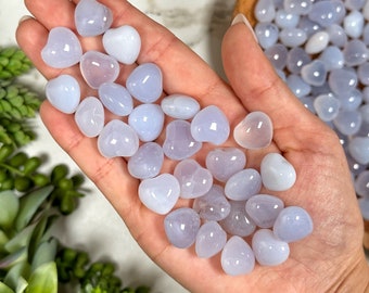 Blue Chalcedony Mini Heart | S, L | - No. 238 (Polished Crystal Carving, Throat Chakra, Healing Stone, Peace)